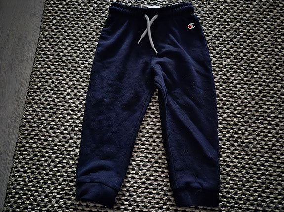 Champion housut koko 86
