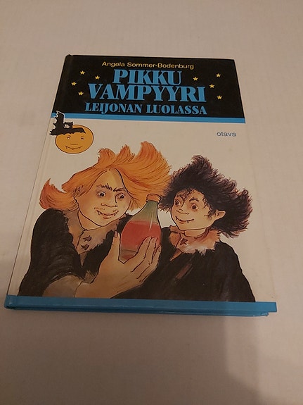 Angela Sommer-Bodenburg: Pikku Vampyyri Leijonan Luolassa