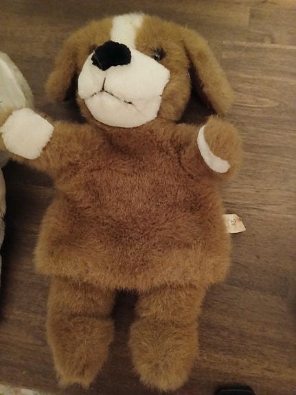 Käsinukke Koira Ruskea