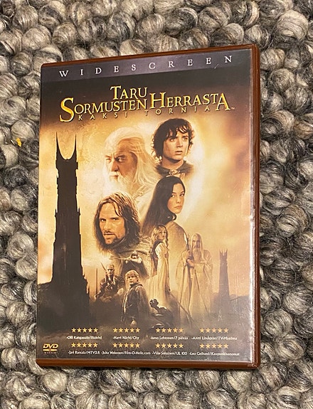 DVD Taru Sormusten Herrasta, Kaksi tornia