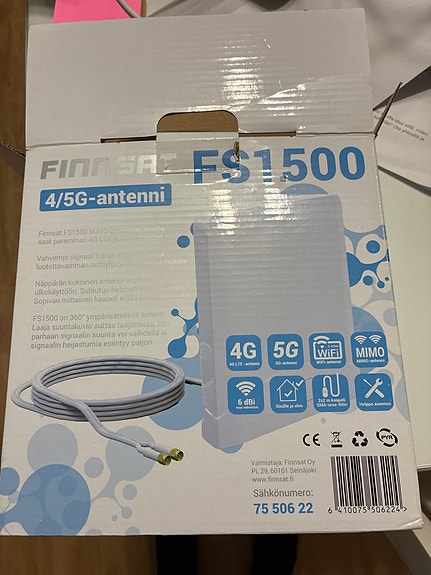 Lisäantenni nettipoksiin Finnsat FS1500 4G 5G MIMO paneeliantenni