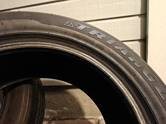 Triangle Advantex Kesärenkaat 225/55 R16