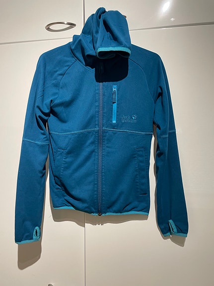 Jack Wolfskin takki 140cm