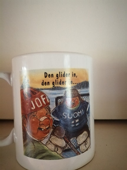 den glider in muki