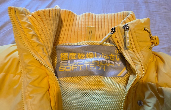 Lämmin Superdry talvitakki