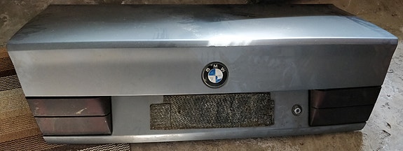 BMW E34 takaluukku