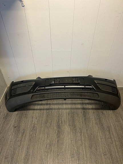Ford Focus etupuskuri