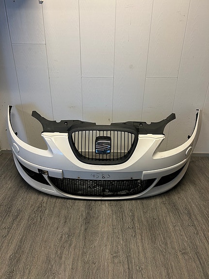 Seat Altea etupuskuri