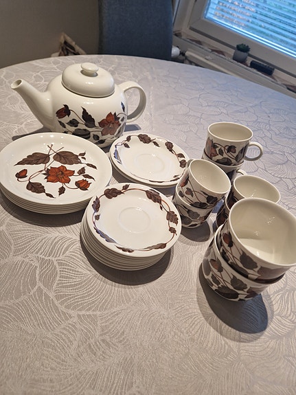 Arabian tea for two