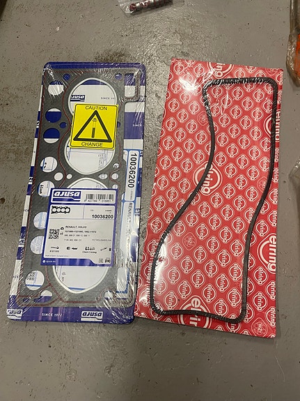 Renault 9 tiivisteitä