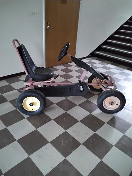 Polkuauto