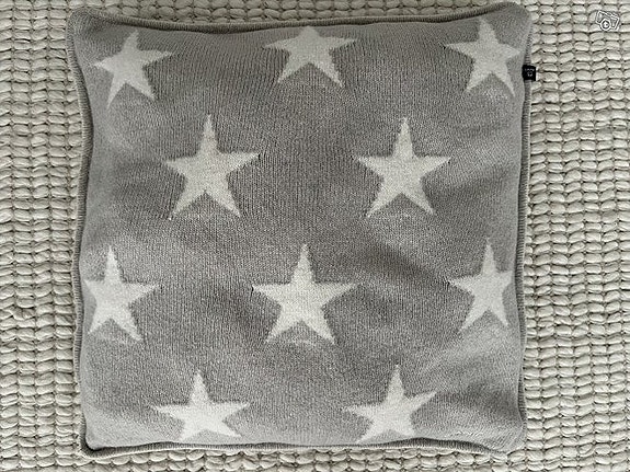 Gant tyynynpäällinen 50x50 cm ja sisätyyny