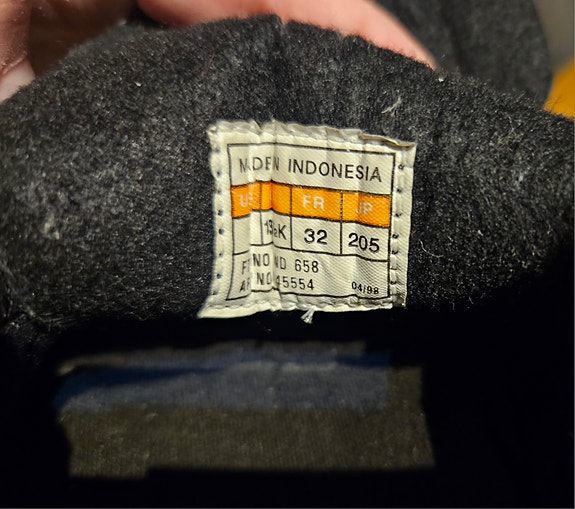Product image 8 of 9