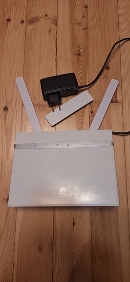 Huawei B525s-65a 4G LTE WiFi
