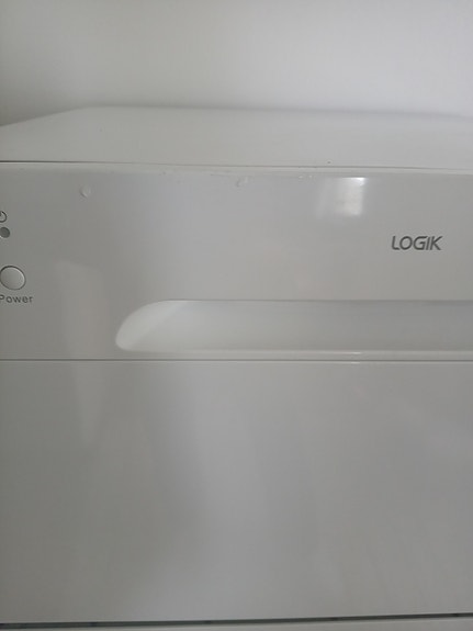 Uusi Logik pöytäastianpesukone