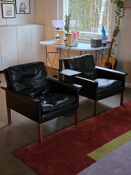 Hans Olsen Model 500 - Nahkaiset vintage-nojatuolit 60-luvulta 2 kpl