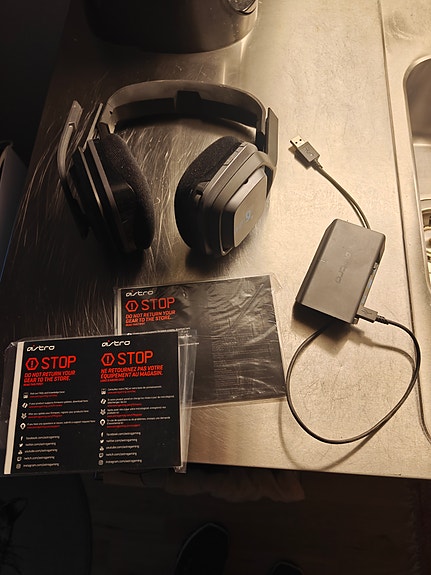 Astro A20 Kuulokkeet ps4/pc/ps5 tietokoneeseen.