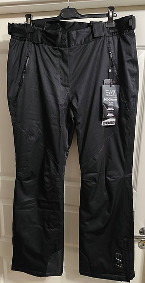 Emporio Armani talvihousut