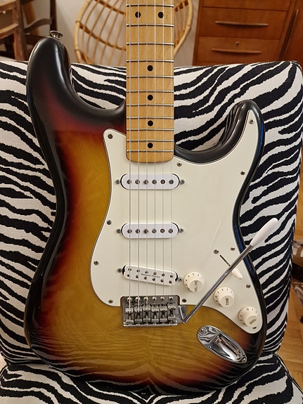 Greco Sparkle Sounds SE-600S | Tori