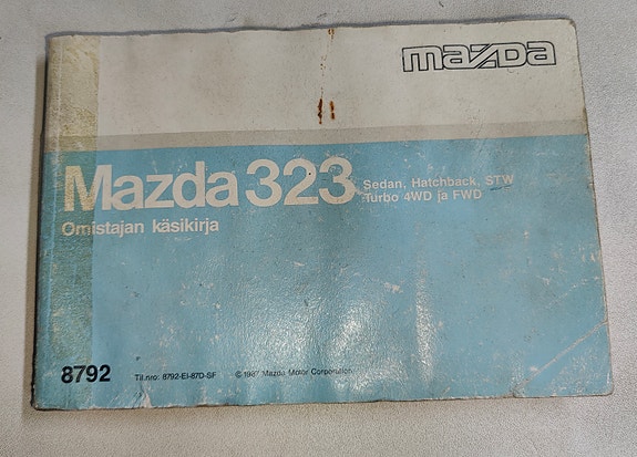 Mazda 323 BF omistajan käsikirja 1987