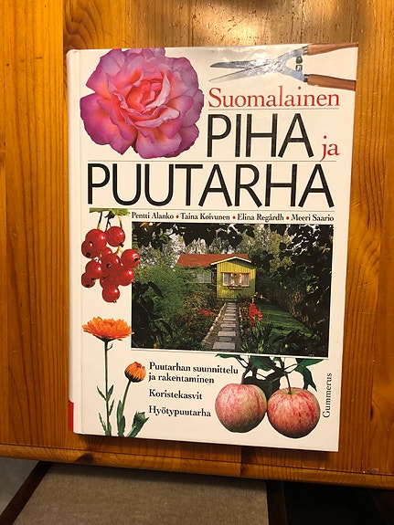 Suomalainen Piha ja Puutarha Kirja Puutarhanhoito