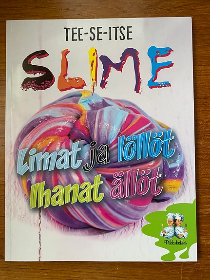 Tee se itse SLIME- kirja