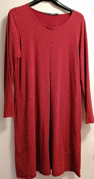 Gudrun Sjödén -mekko, M