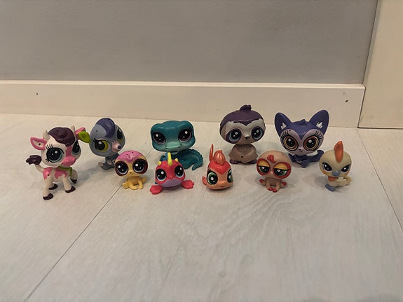 LPS petsit