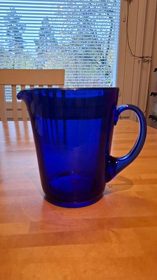 Koboltinsininen lasikaadin