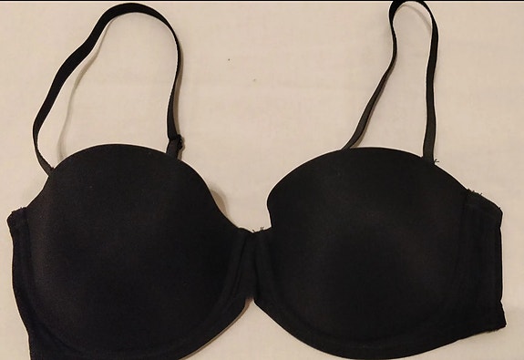 Mustat Calvin Klein rintaliivit 75c