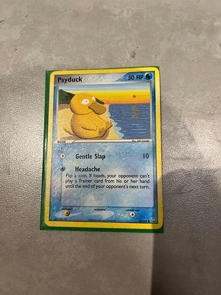 Pokemon kortteja