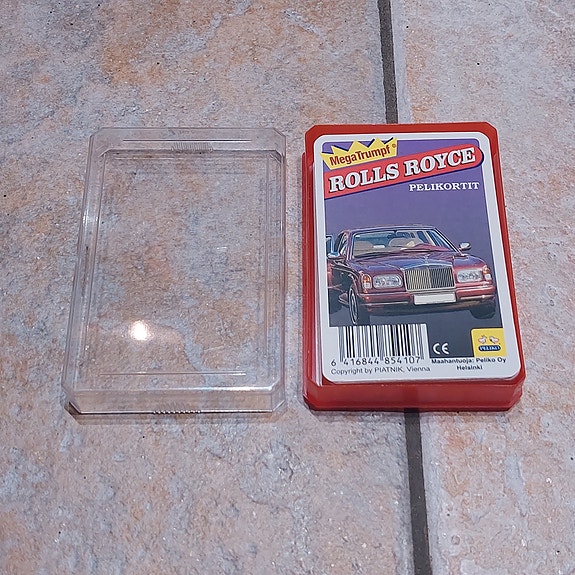 MegaTrumpf, Rolls-Royce, Pelikortit