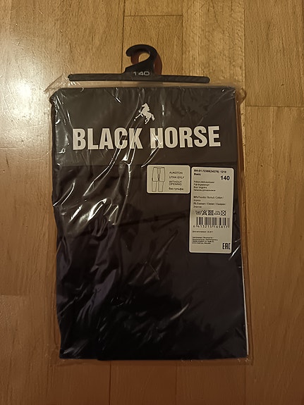 Uusi Black Horse pitkät alushousut 140 koko