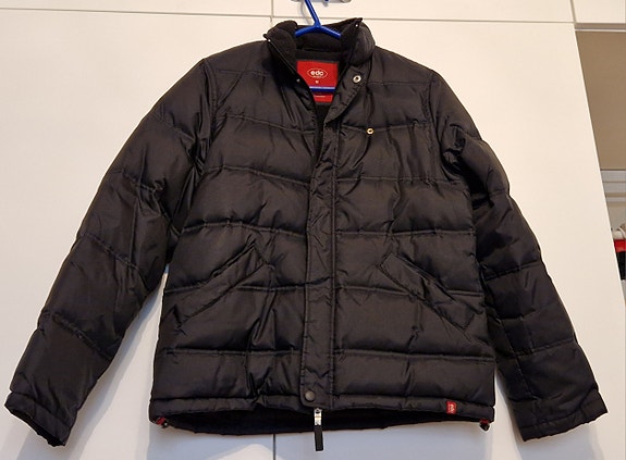 Untuvatakki edc/ESPRIT, M