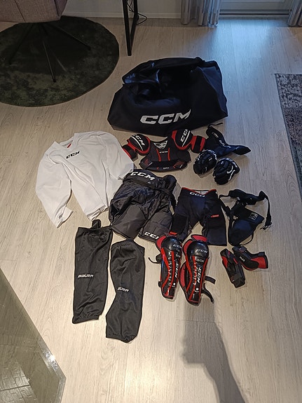 Lasten jääkiekko varustepaketti