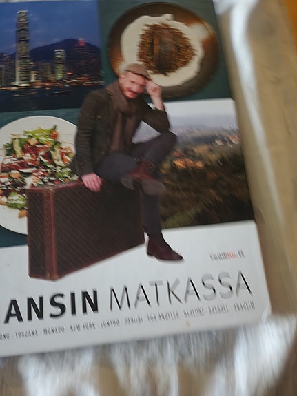 Hansin Matkassa Kirja