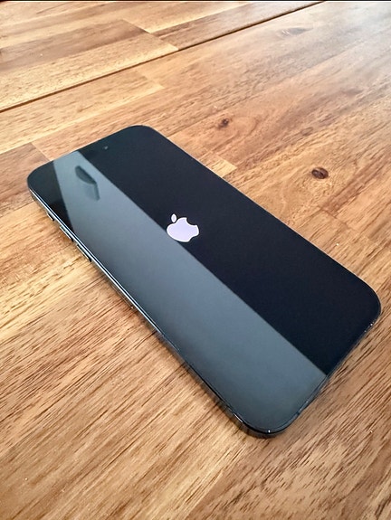 Hyvän kuntoinen iphone 14 pro max 128gb iso muisti
