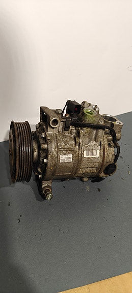 1.8T ilmastoinnin kompressori