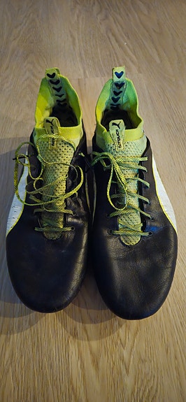 Puma nahkaiset nappikset 44