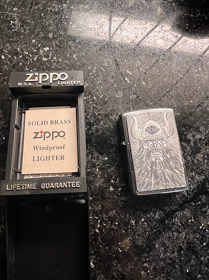 Zippo Harley-Davidson (2011, käyttämätön)