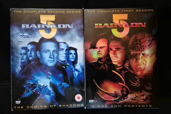 Babylon 5 DVD kaudet 1 & 2