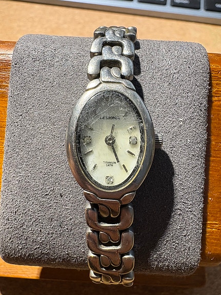 Leijona Titanium naisten rannekello 5188-1397 – titaani