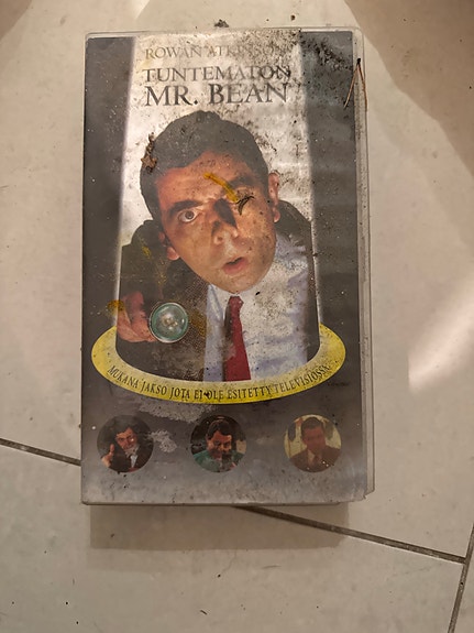 Product image 1 of 2