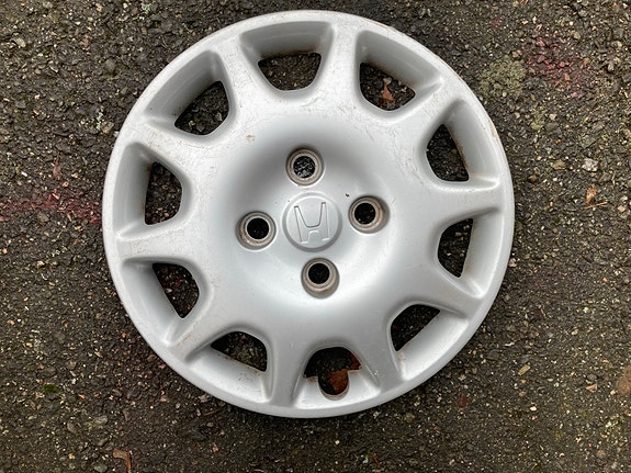 Honda Accord Alkuperäinen pölykapseli 15” 1 Kpl