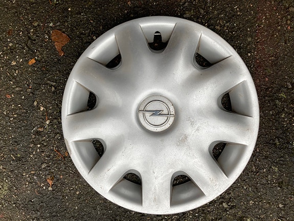 Opel Vectra Alkuperäinen pölykapseli 15” 1 Kpl