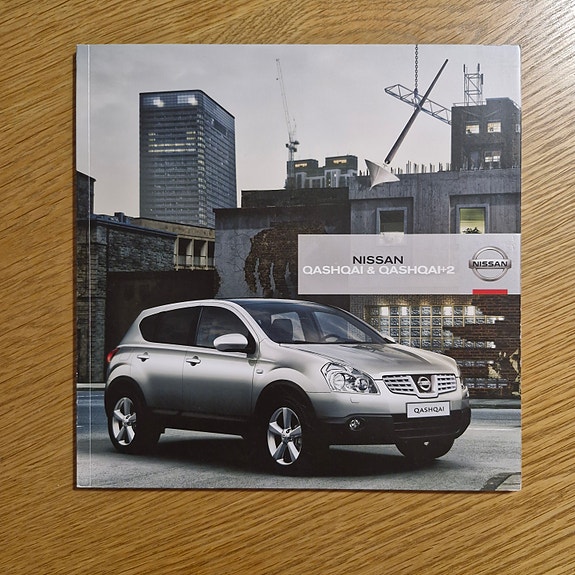 Nissan Qashqai -esite 2008