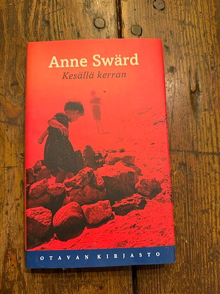 Anne Swärd Kesällä kerran Kirja
