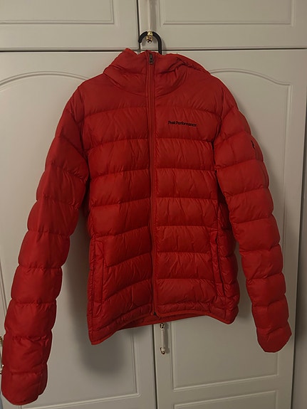 Peak Performance Style P YON LII Takki Punainen L