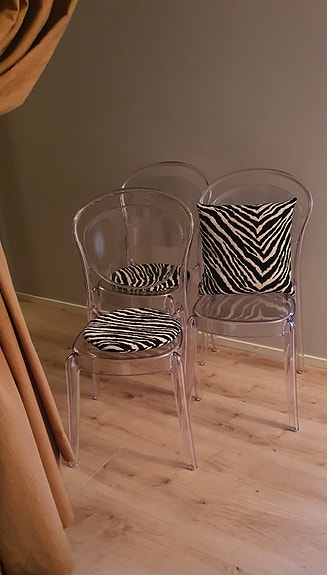 Design ruokatuoli design Calligaris Parisienne