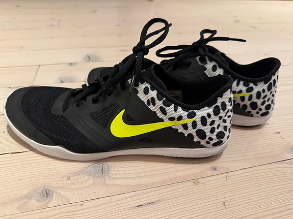Nike studio trainer 2 print, koko 40.5